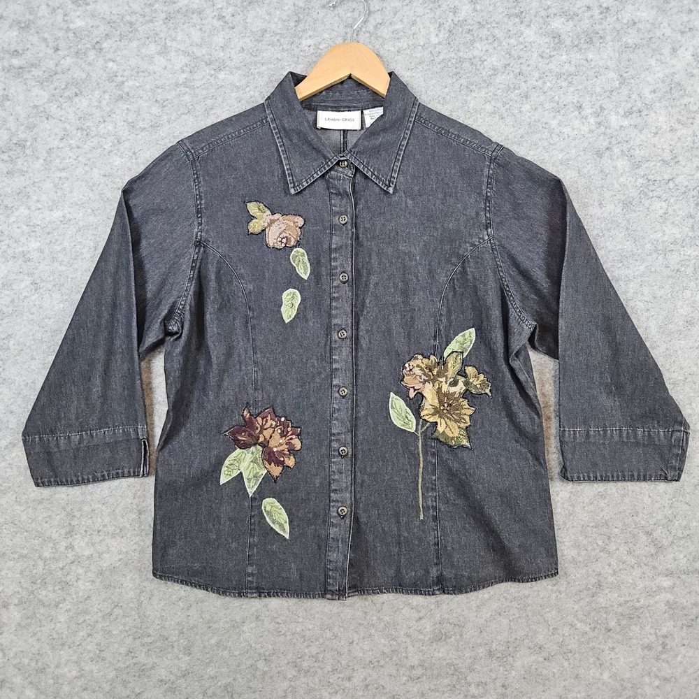 Lemon Grass Women's‎ Gray Denim Button Up Shirt Size XL Floral Applique Sequined
